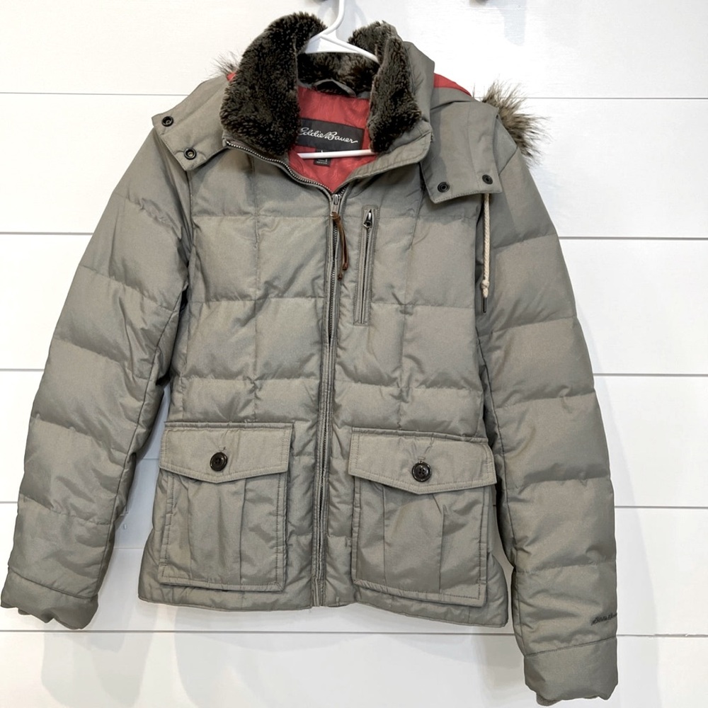 Women’s Eddie Bauer winter coat size small